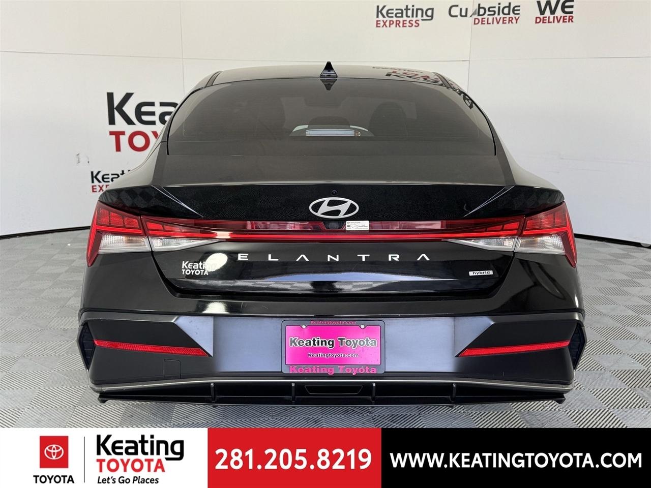 Hyundai Elantra Hybrid Limited 2025