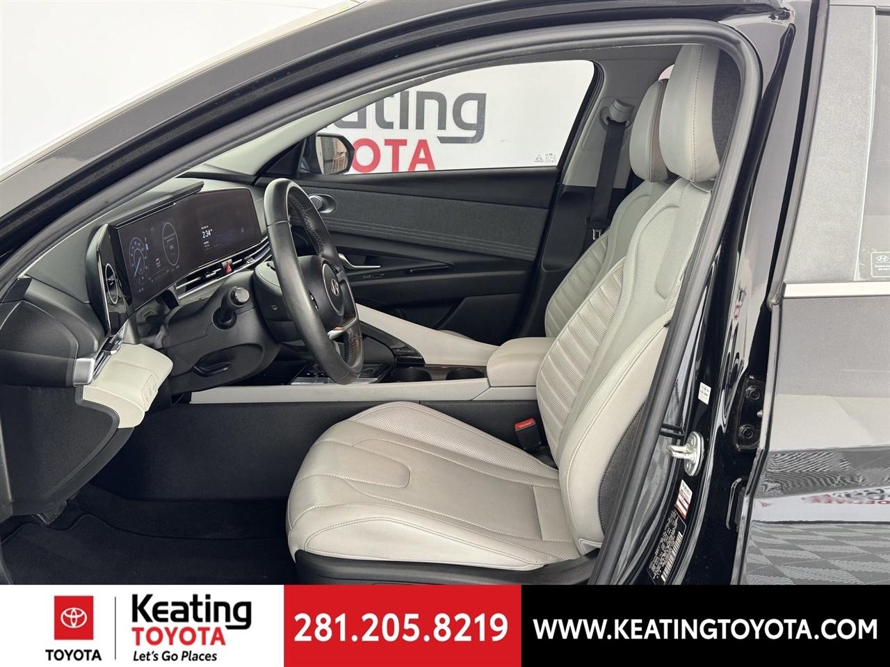 Hyundai Elantra Hybrid Limited 2025