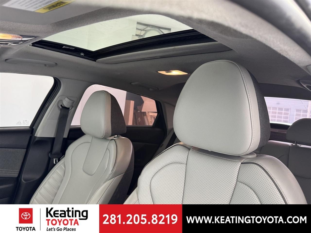 Hyundai Elantra Hybrid Limited 2025