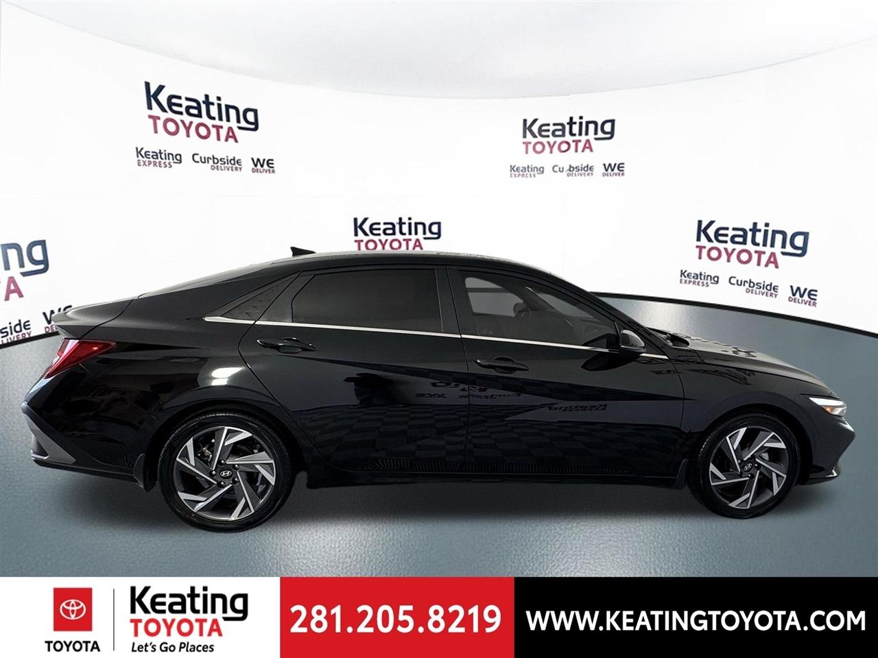 Hyundai Elantra Hybrid Limited 2025