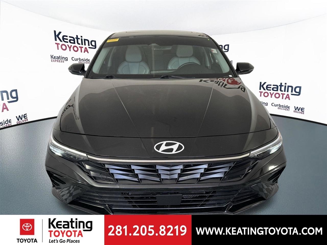 Hyundai Elantra Hybrid Limited 2025