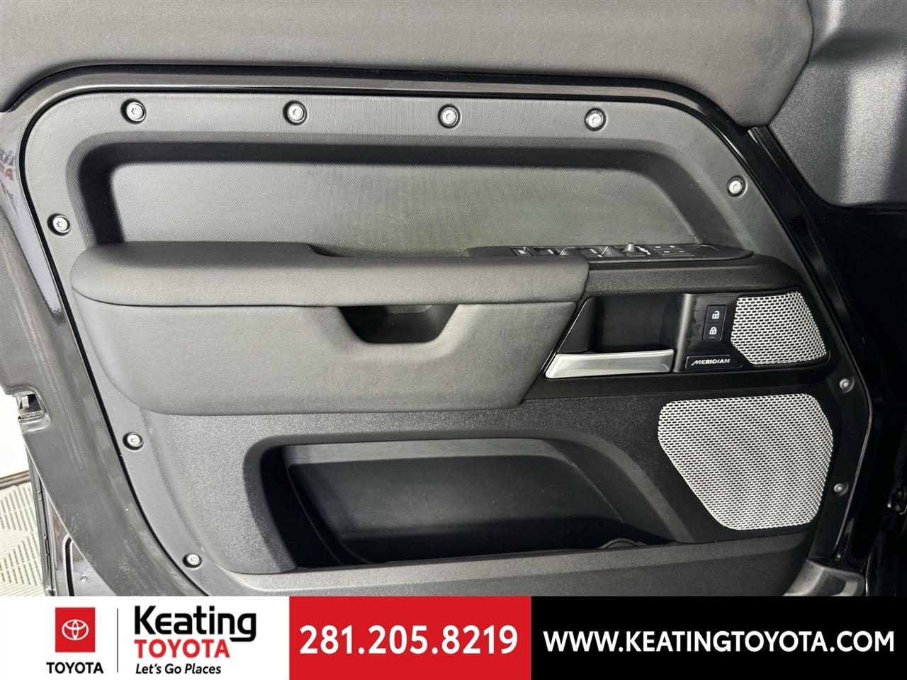 Land Rover Defender 130 P400 Outbound 2024