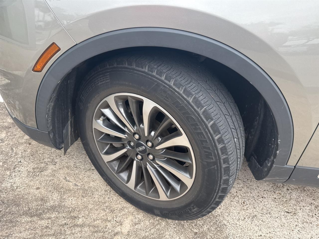 Lincoln Nautilus Base 2023