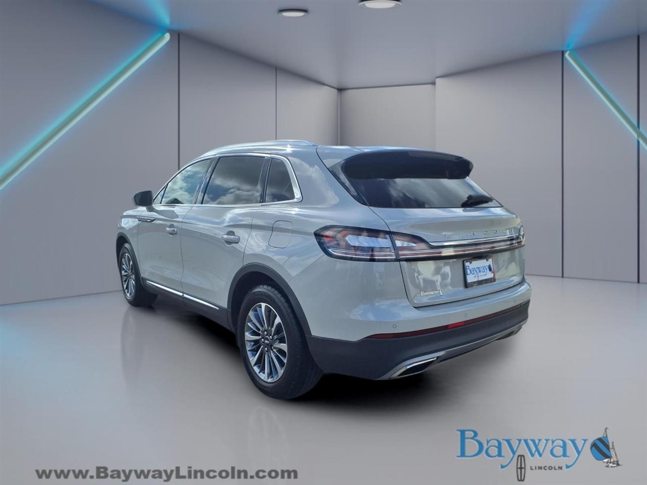 Lincoln Nautilus Base 2023