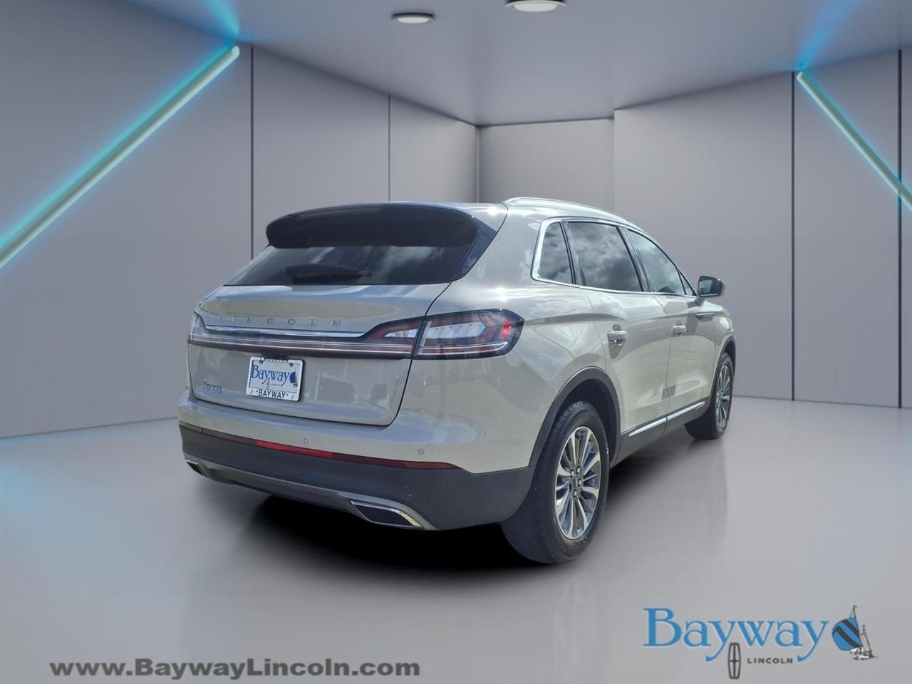 Lincoln Nautilus Base 2023