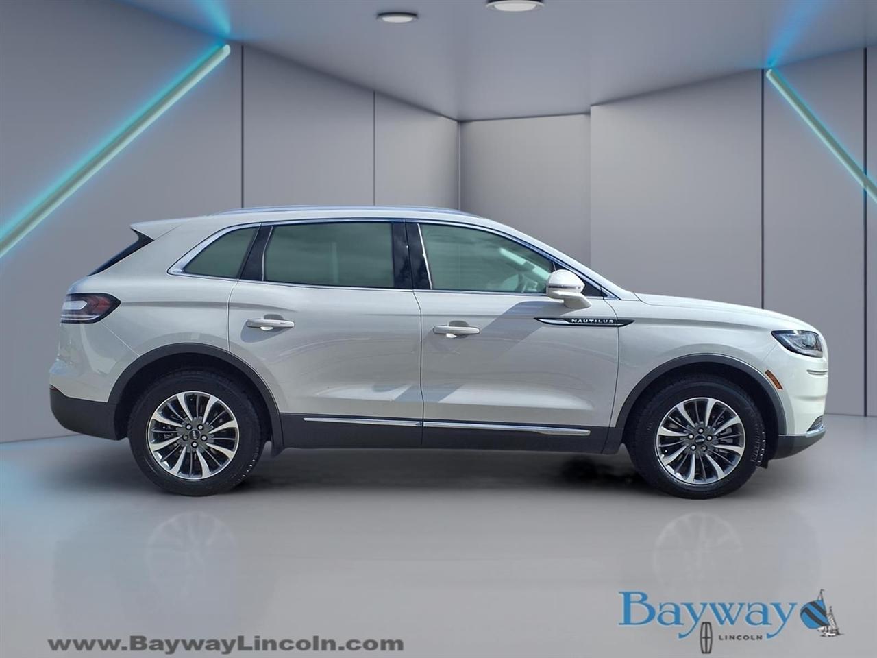 Lincoln Nautilus Base 2023