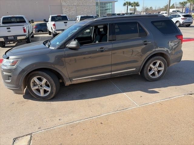 Ford Explorer XLT FWD 2019