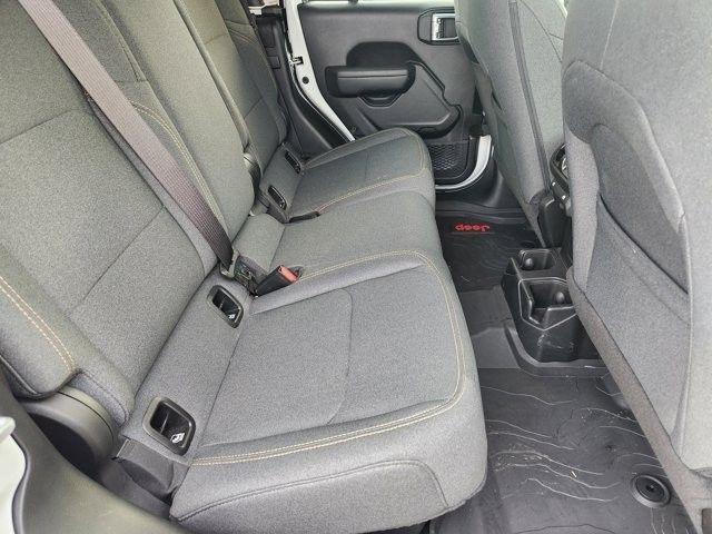 Jeep Gladiator Sport 2025