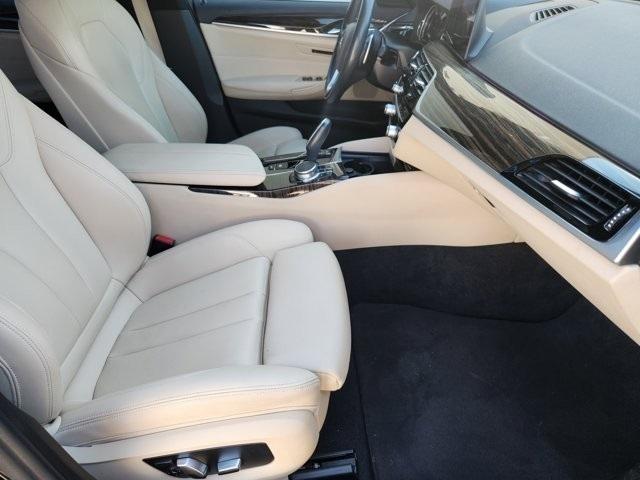 BMW 5-Series 530i 2018