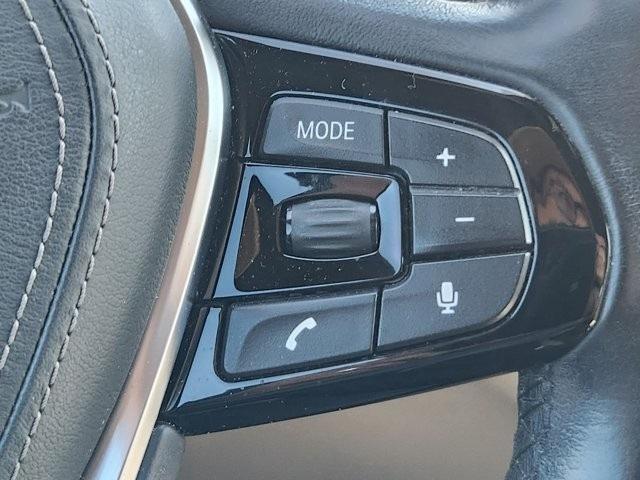 BMW 5-Series 530i 2018