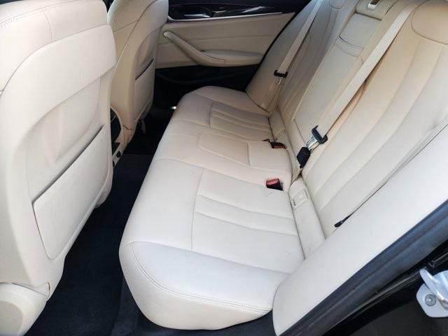 BMW 5-Series 530i 2018