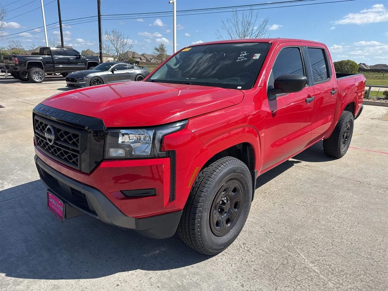 Nissan Frontier S Crew Cab 2WD 2022