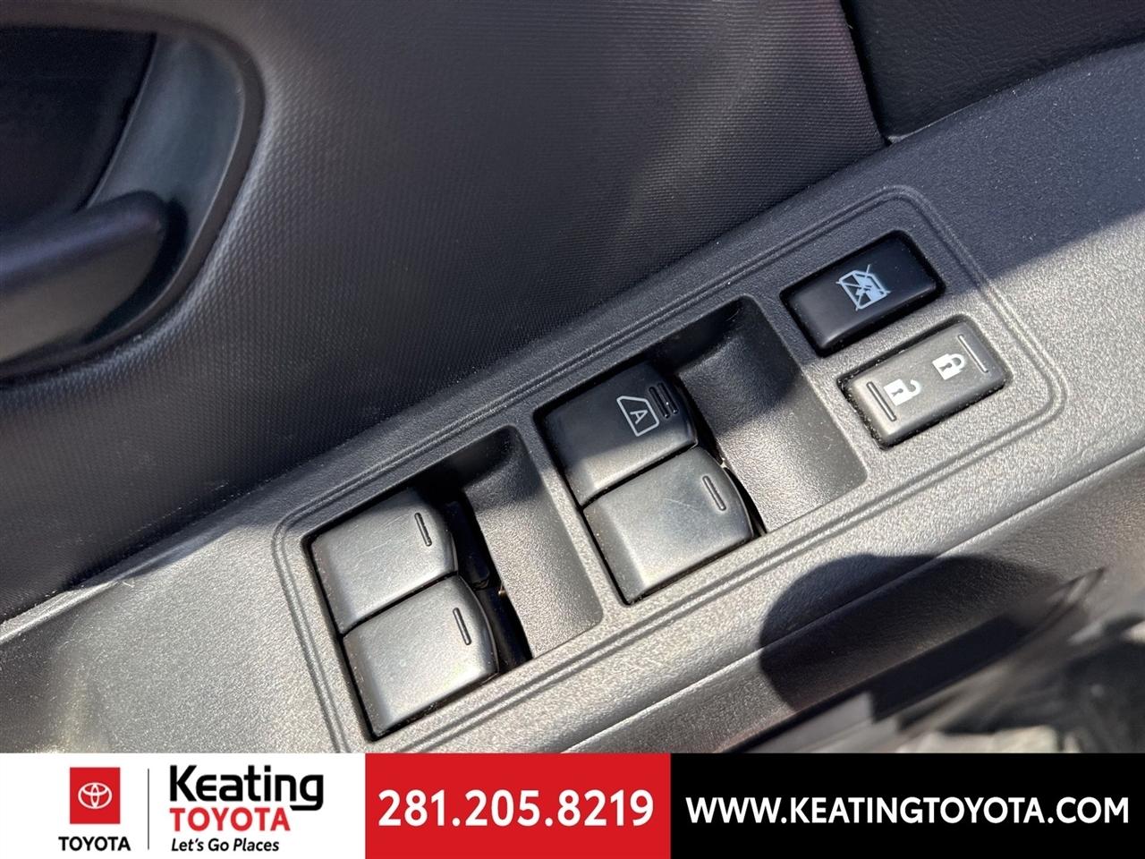 Nissan Frontier S Crew Cab 2WD 2022