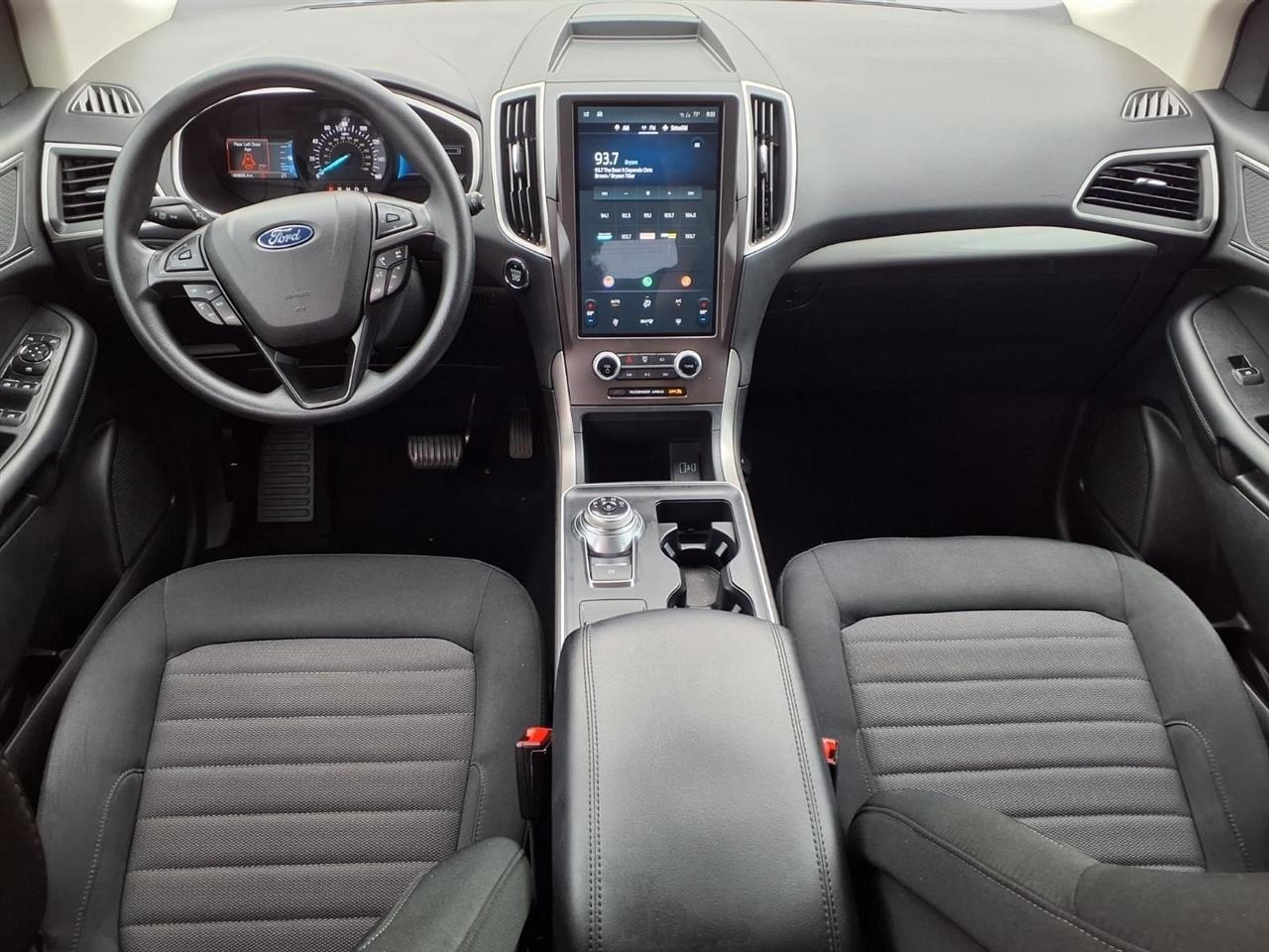 Ford Edge SE FWD 2021