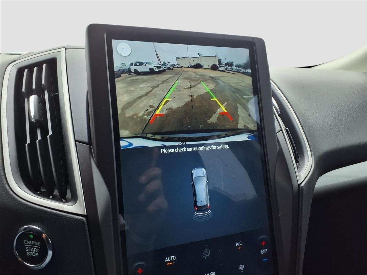 Ford Edge SE FWD 2021