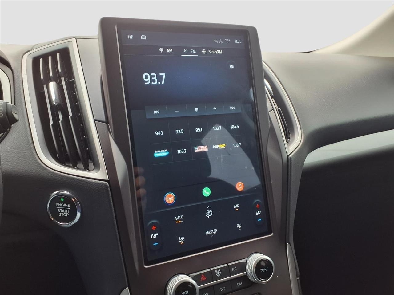 Ford Edge SE FWD 2021