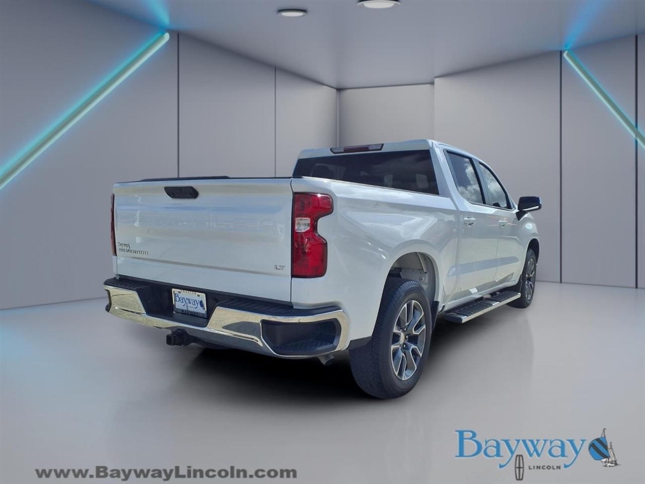 Chevrolet Silverado 1500 LT Crew Cab 2WD 2023