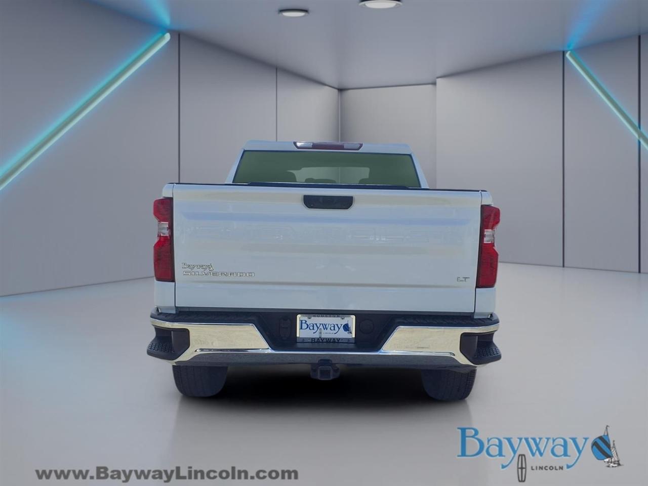 Chevrolet Silverado 1500 LT Crew Cab 2WD 2023