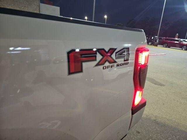 Ford F-250 SD Limited Crew Cab 4WD 2022