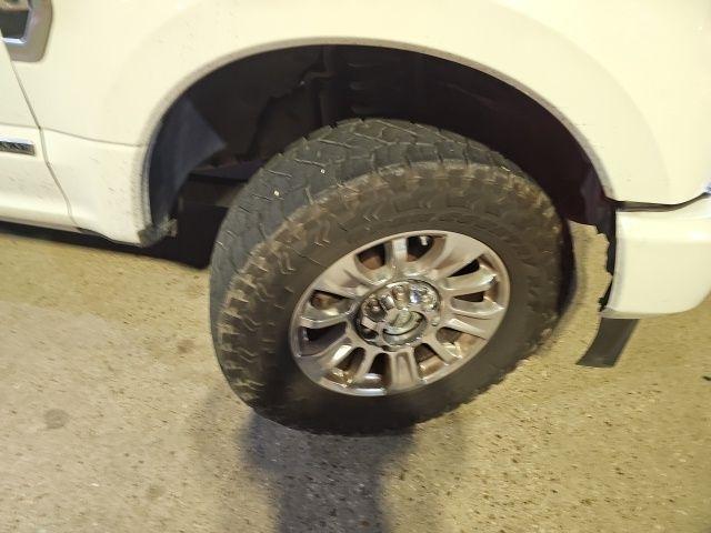 Ford F-250 SD Limited Crew Cab 4WD 2022