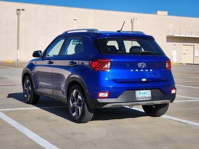 Hyundai Venue SEL 2025