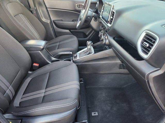 Hyundai Venue SEL 2025