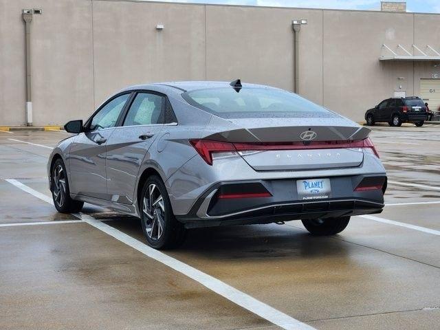 Hyundai Elantra SEL Convenience 2025