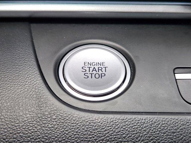 Hyundai Elantra SEL Convenience 2025