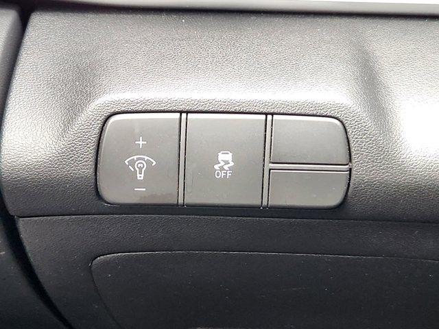 Hyundai Elantra SEL Convenience 2025