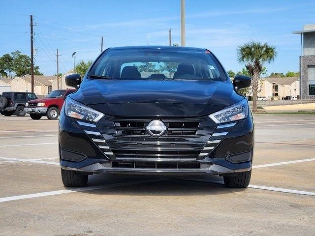 Nissan Versa SV 2025