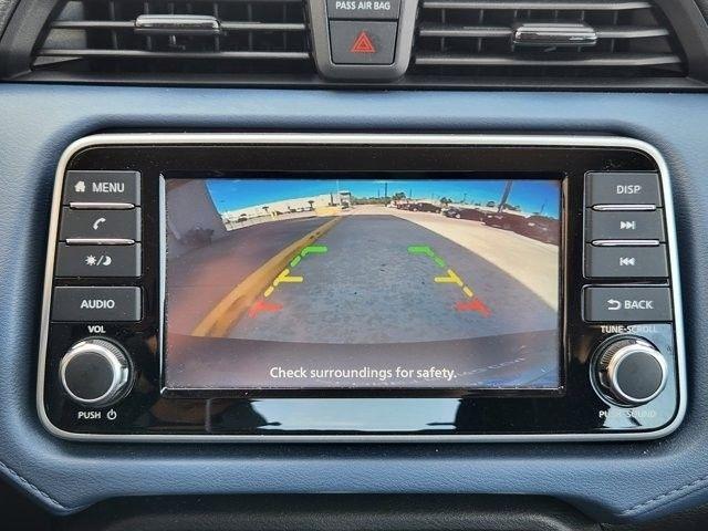 Nissan Versa SV 2025