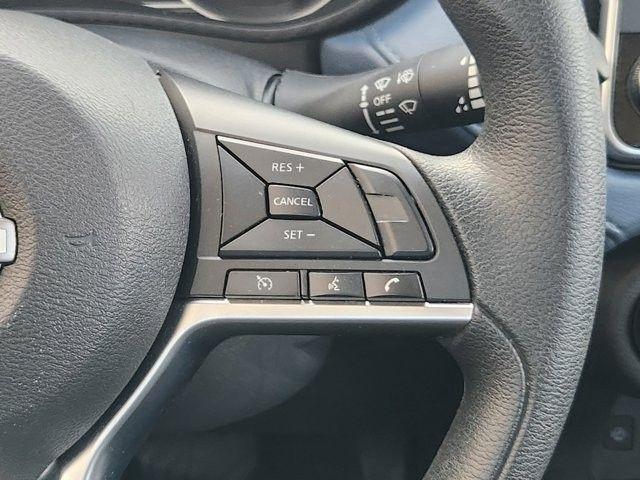 Nissan Versa SV 2025