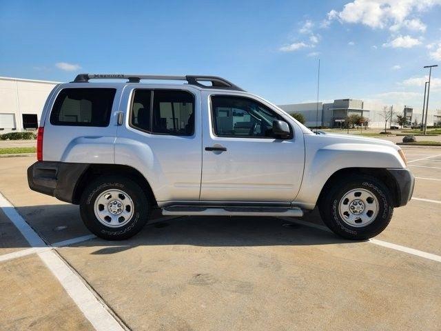Nissan Xterra X 2WD 2012