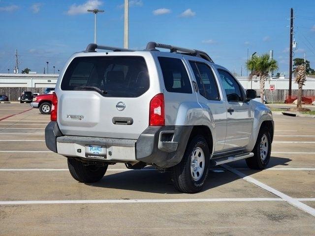 Nissan Xterra X 2WD 2012