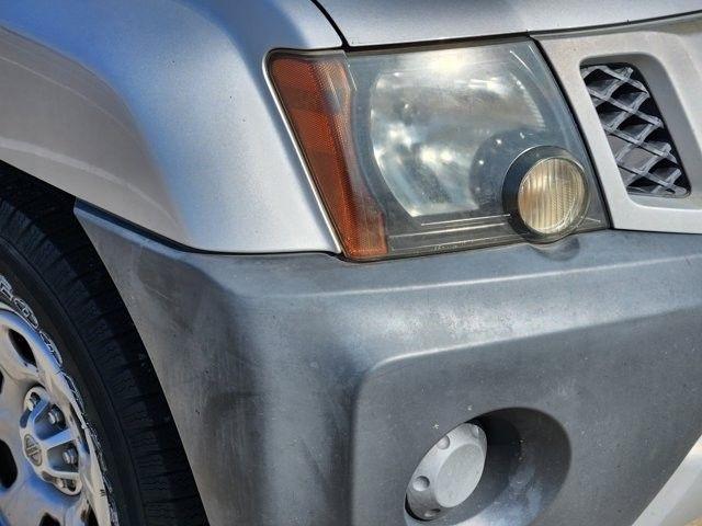 Nissan Xterra X 2WD 2012