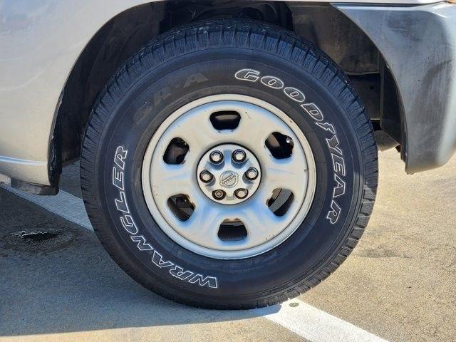 Nissan Xterra X 2WD 2012