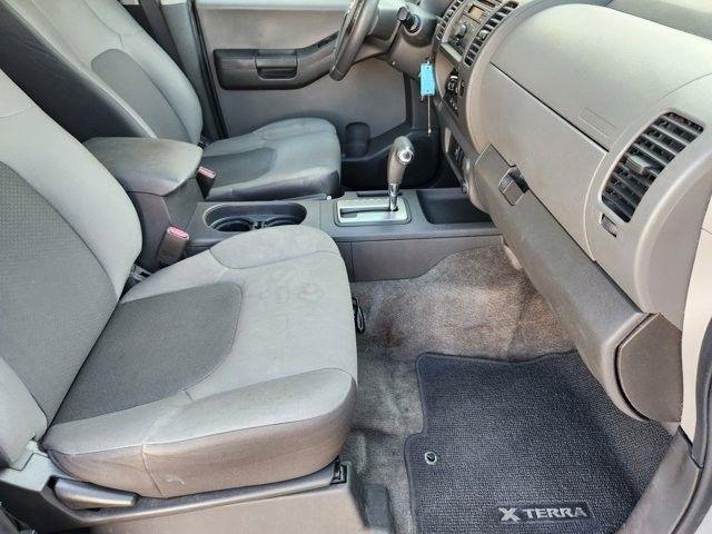 Nissan Xterra X 2WD 2012