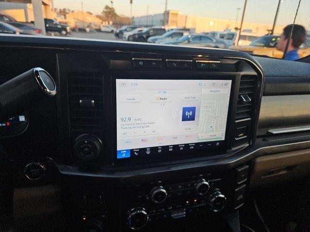 Ford F-250 SD Lariat Crew Cab 4WD 2024