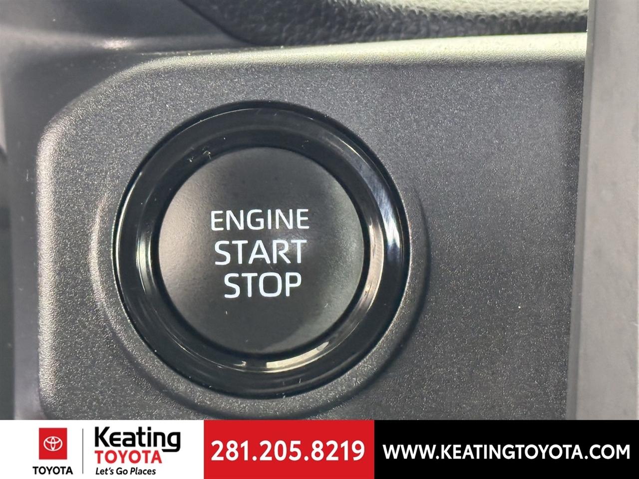 Toyota Tacoma SR Double Cab 2WD 2024