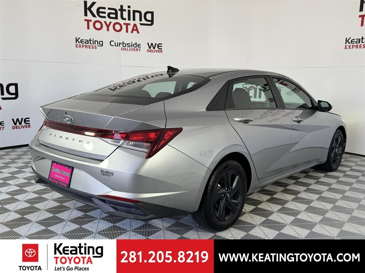 Hyundai Elantra SEL 2023