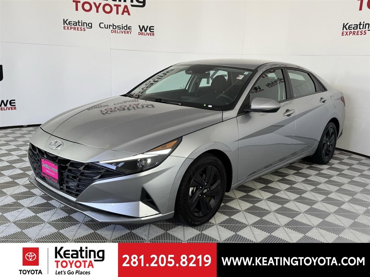 Hyundai Elantra SEL 2023