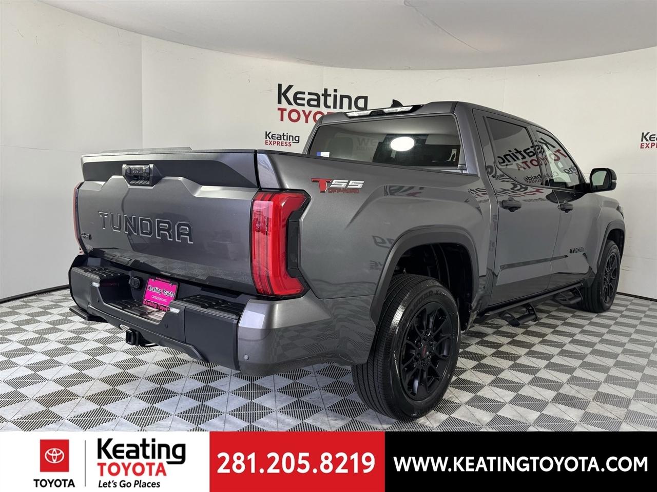 Toyota Tundra SR5 CrewMax 4WD 2023