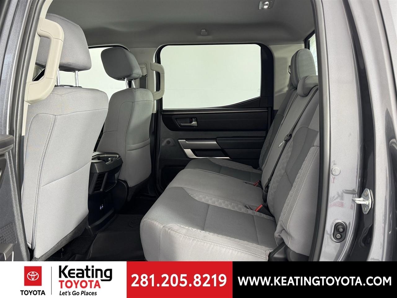 Toyota Tundra SR5 CrewMax 4WD 2023