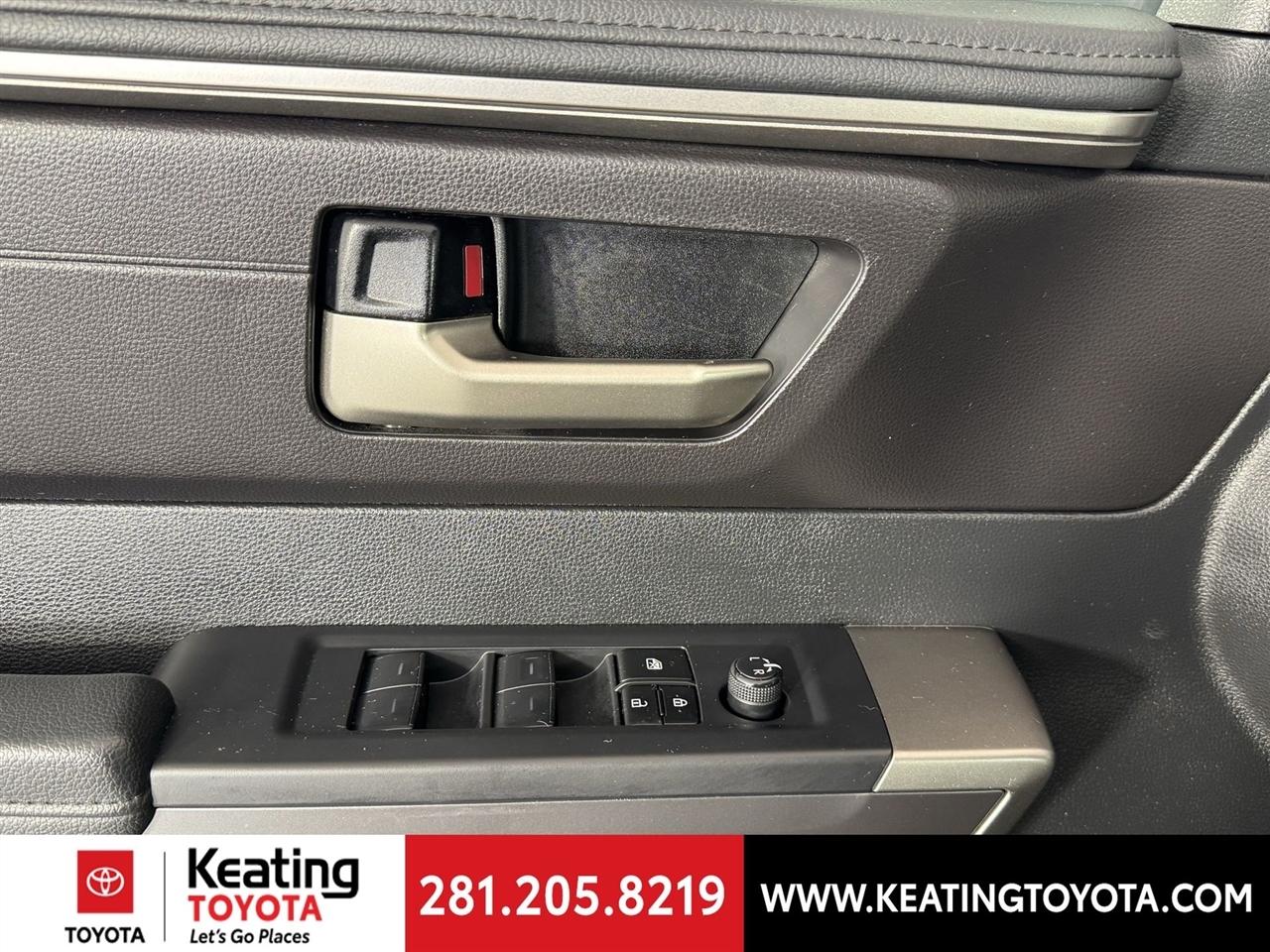 Toyota Tundra SR5 CrewMax 4WD 2023