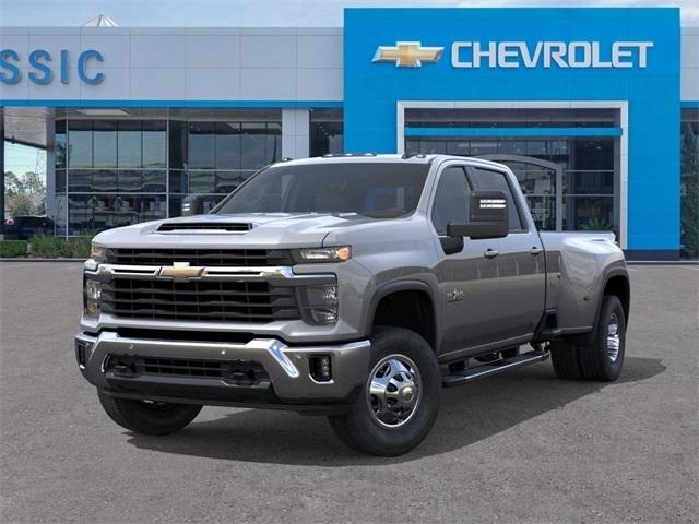 Chevrolet Silverado 3500HD LT Crew Cab 4WD 2025