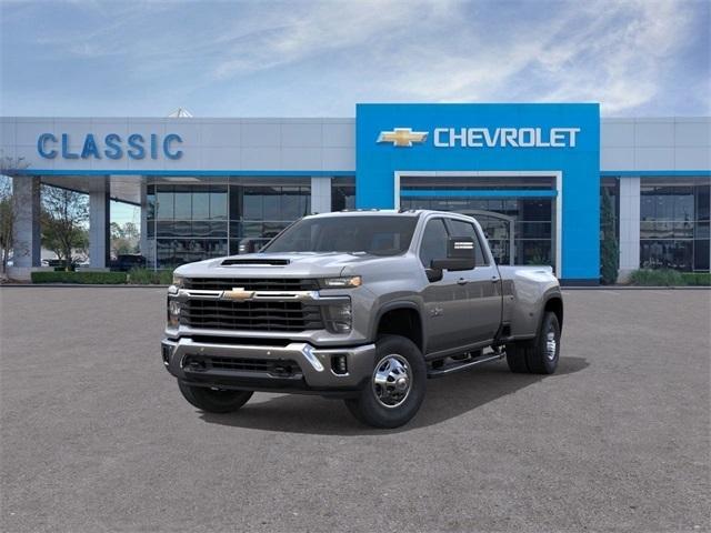 Chevrolet Silverado 3500HD LT Crew Cab 4WD 2025