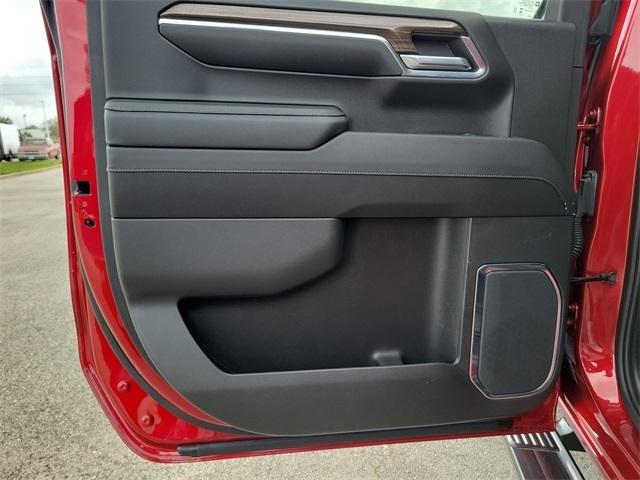 Chevrolet Silverado 1500 Trail Boss LT Crew Cab 4WD 2024