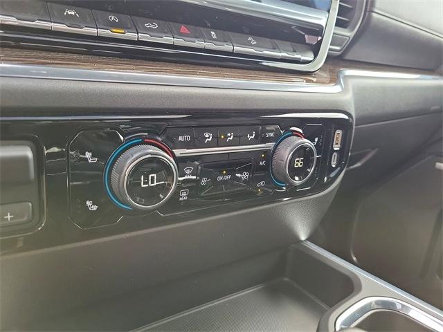 Chevrolet Silverado 1500 Trail Boss LT Crew Cab 4WD 2024