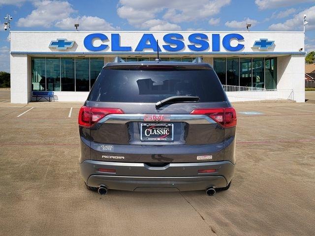 GMC Acadia All Terrain 2 AWD 2017