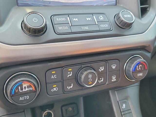 GMC Acadia All Terrain 2 AWD 2017